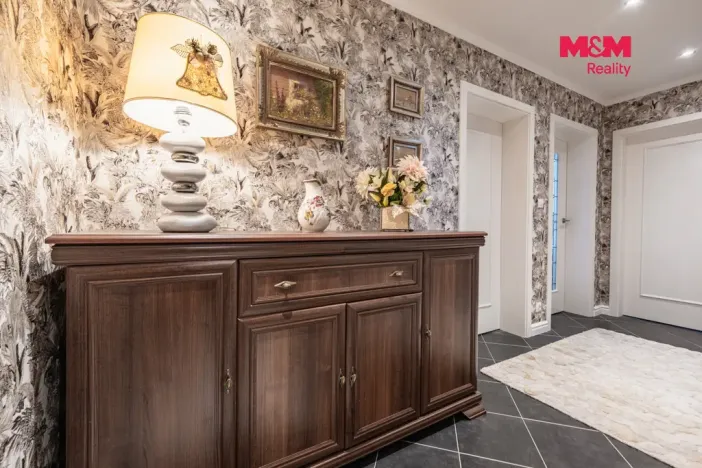 Prodej bytu 3+kk, Praha - Horní Měcholupy, Mantovská, 90 m2
