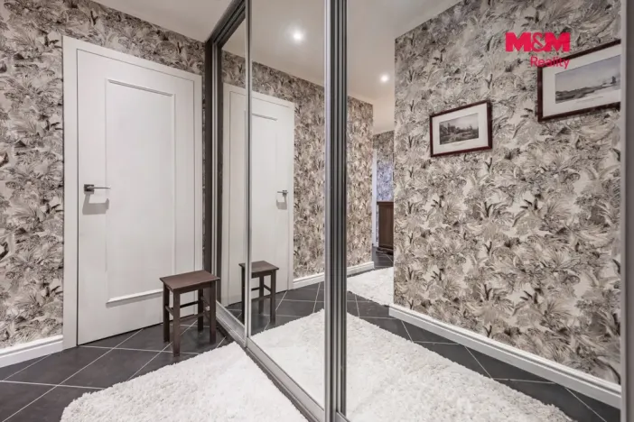 Prodej bytu 3+kk, Praha - Horní Měcholupy, Mantovská, 90 m2
