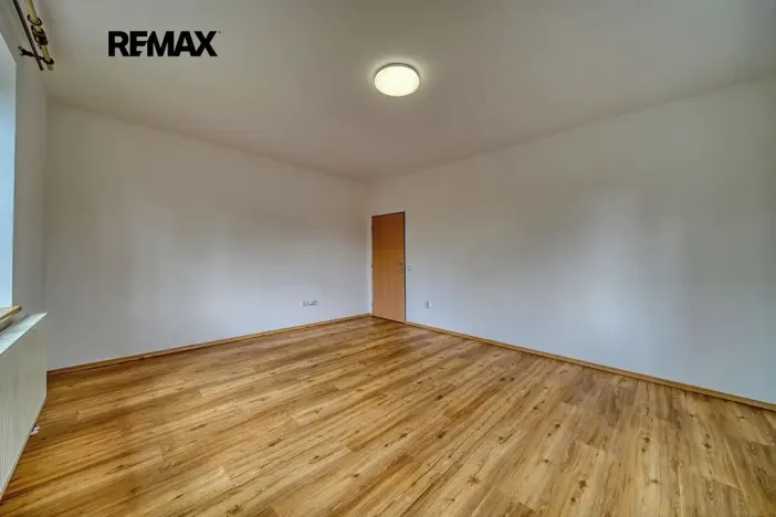 Pronájem bytu 1+1, Poděbrady, Minidova, 47 m2