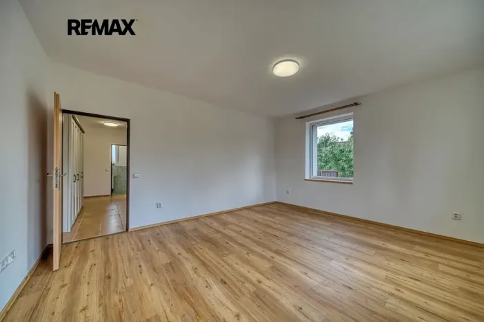 Pronájem bytu 1+1, Poděbrady, Minidova, 47 m2