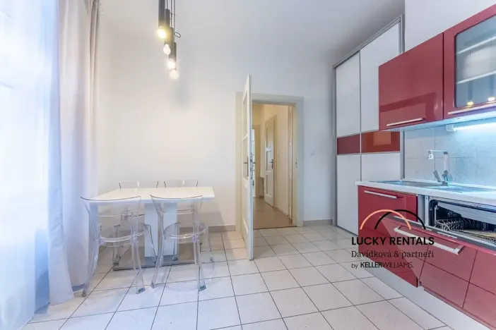 Pronájem bytu 3+1, Praha - Staré Město, Havelská, 135 m2