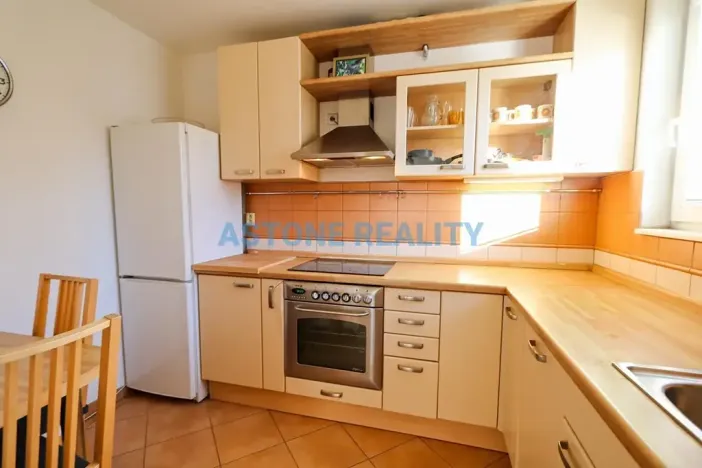 Pronájem bytu 2+kk, Praha - Prosek, Litoměřická, 50 m2