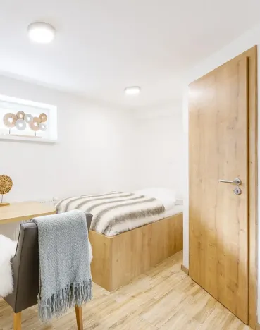 Pronájem bytu 1+kk, Zlín, Vejvanovská, 18 m2