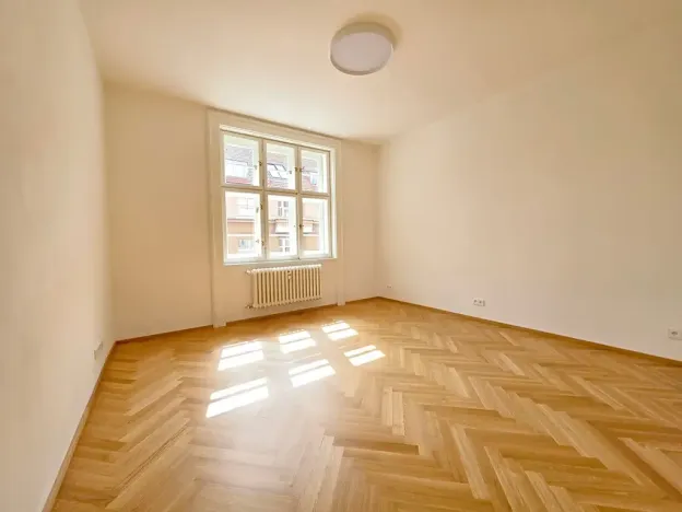 Pronájem bytu 3+kk, Praha - Bubeneč, Na hutích, 83 m2
