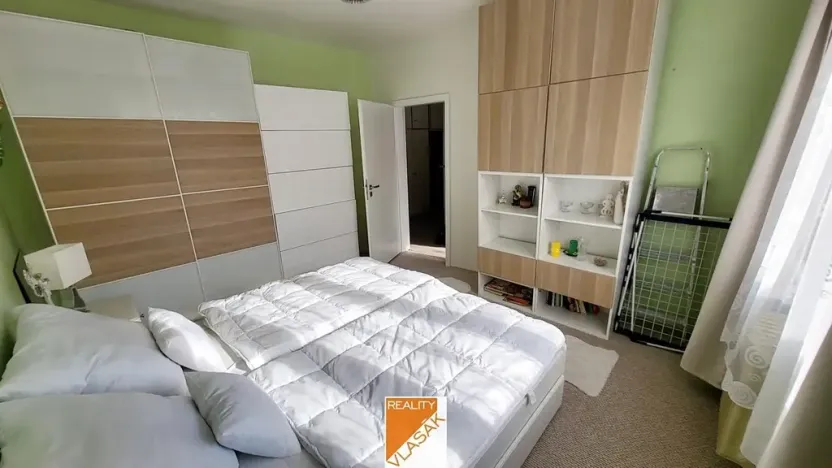 Pronájem bytu 2+1, Kadaň, Chomutovská, 56 m2