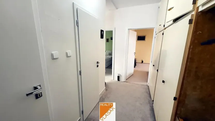 Pronájem bytu 2+1, Kadaň, Chomutovská, 56 m2