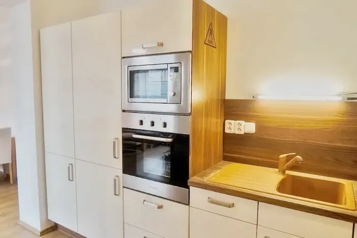 Pronájem bytu 2+kk, Brno, Purkyňova, 54 m2