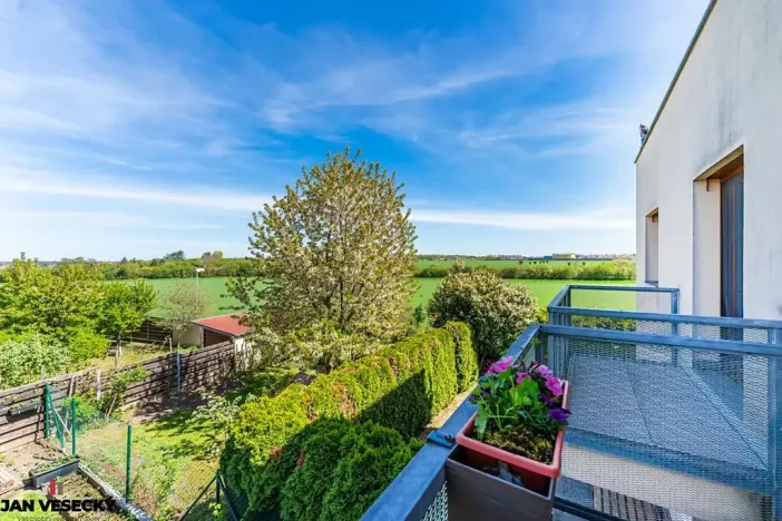 Prodej bytu 3+kk, Praha - Třeboradice, Špeciánova, 74 m2