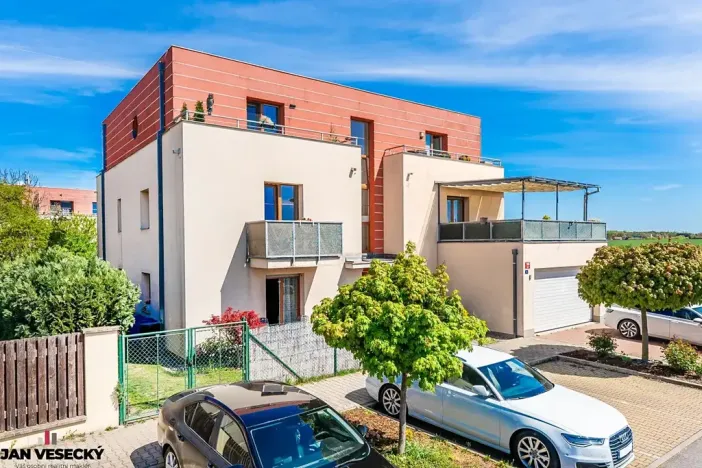 Prodej bytu 3+kk, Praha - Třeboradice, Špeciánova, 74 m2