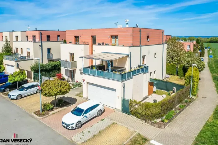 Prodej bytu 3+kk, Praha - Třeboradice, Špeciánova, 74 m2