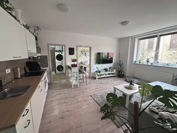 Pronájem bytu 3+kk, Radnice, náměstí Kašpara Šternberka, 53 m2