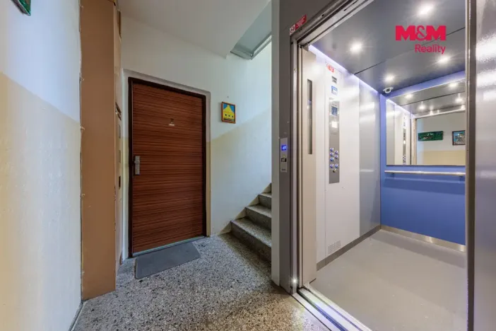 Prodej bytu 2+1, Kraslice, B. Smetany, 61 m2