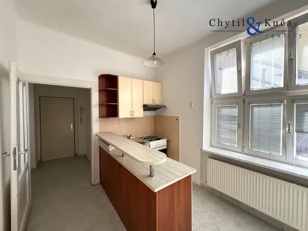 Pronájem bytu 1+1, Přerov, Žerotínovo nám., 30 m2