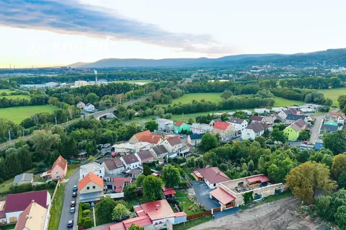 Prodej rodinného domu, Krupka, Náves, 297 m2