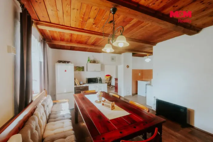 Prodej chalupy, Kadov - Lnářský Málkov, 250 m2