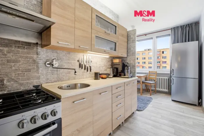 Pronájem bytu 2+1, Bílina, Sídliště Za Chlumem, 60 m2