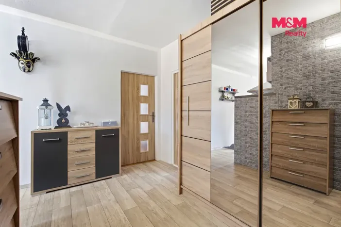 Pronájem bytu 2+1, Bílina, Sídliště Za Chlumem, 60 m2