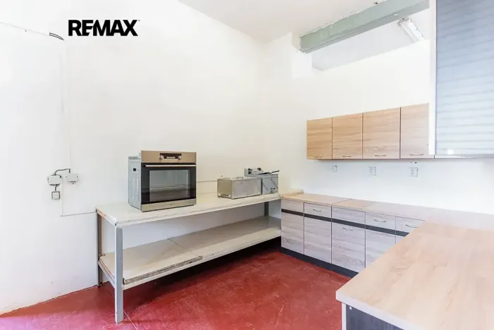 Prodej ubytování, Šenov u Nového Jičína, Jaselská, 545 m2