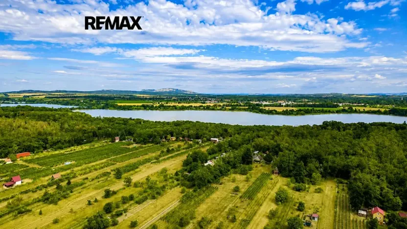 Prodej zahrady, Břeclav, 1560 m2