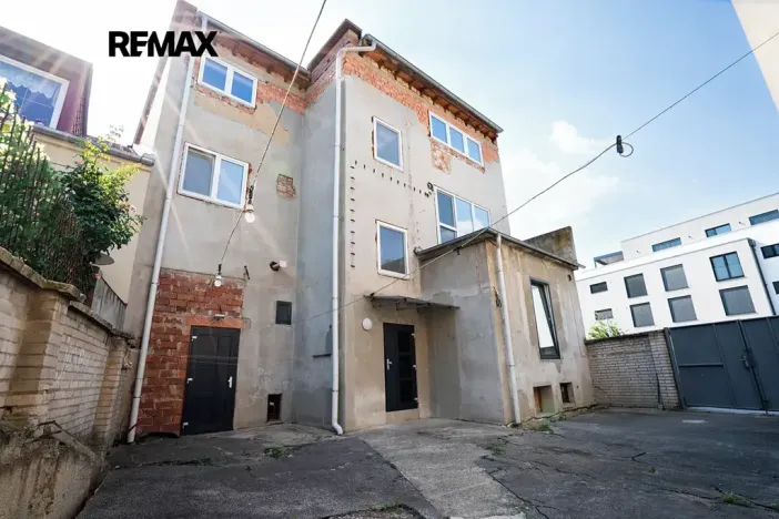 Prodej rodinného domu, Kyjov, třída Komenského, 290 m2