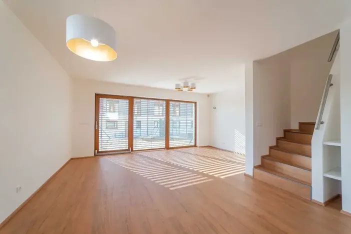 Prodej bytu 4+kk, Mořina, 106 m2