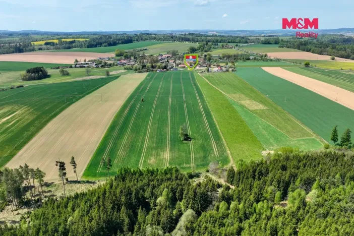 Prodej pozemku pro bydlení, Bácovice, 1600 m2