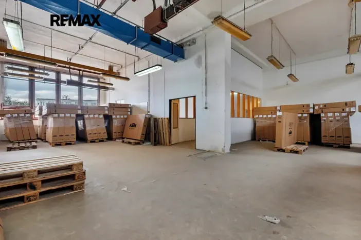 Pronájem skladu, Šumperk, Dolnostudénská, 3200 m2