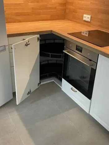 Pronájem bytu 3+kk, Praha, Bubenečská, 80 m2