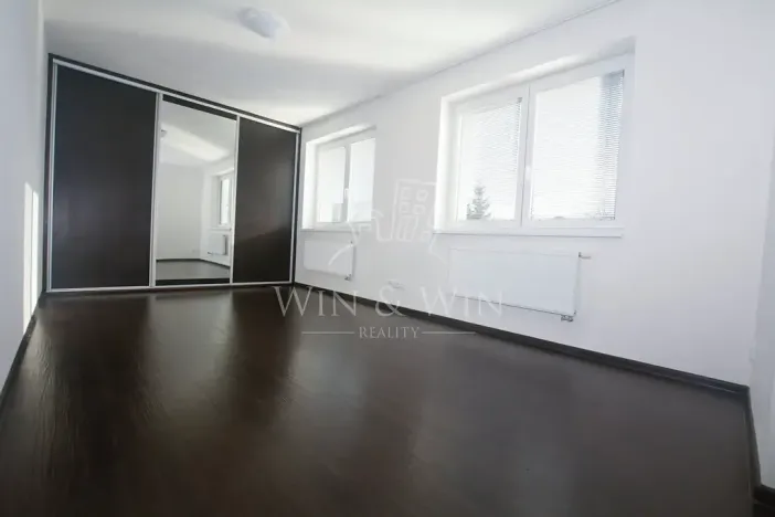 Pronájem bytu 4+kk, Praha - Horní Počernice, Náchodská, 124 m2
