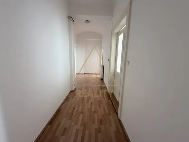 Pronájem bytu 3+kk, Praha - Vinohrady, Na Švihance, 88 m2