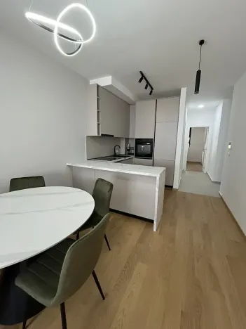 Prodej bytu 3+kk, Budva, Černá Hora, 71 m2