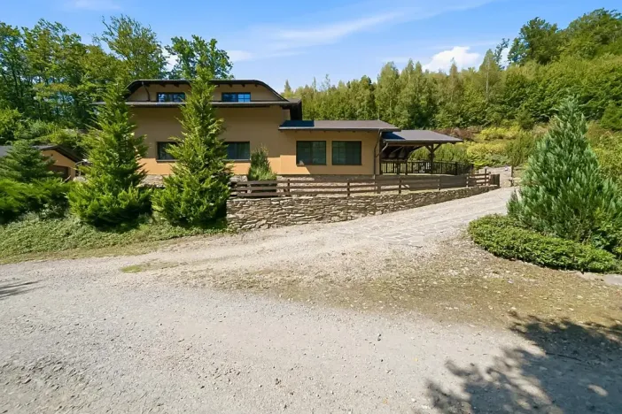 Prodej komerční nemovitosti, Oskava, 247 m2