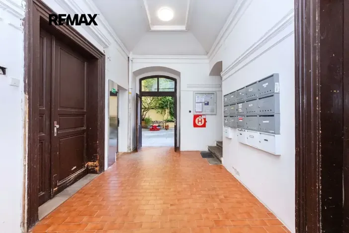 Prodej bytu 2+kk, Praha - Nové Město, Pštrossova, 55 m2