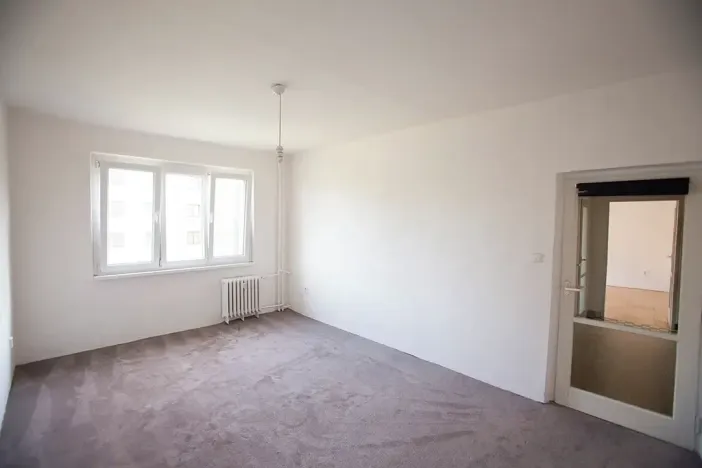 Prodej bytu 2+1, Praha, K lučinám, 52 m2