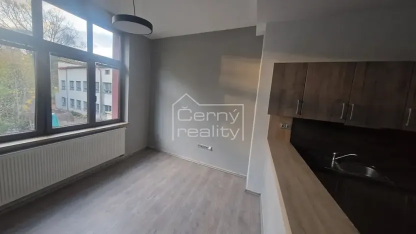 Pronájem obchodního prostoru, Hronov, Hostovského, 120 m2