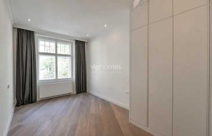 Pronájem bytu 2+kk, Praha - Vinohrady, náměstí Jiřího z Poděbrad, 54 m2