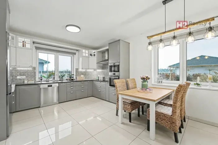 Prodej rodinného domu, Úpohlavy, 125 m2