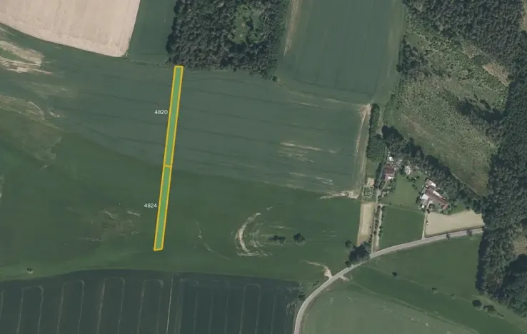 Prodej pole, Křenovice, 3069 m2