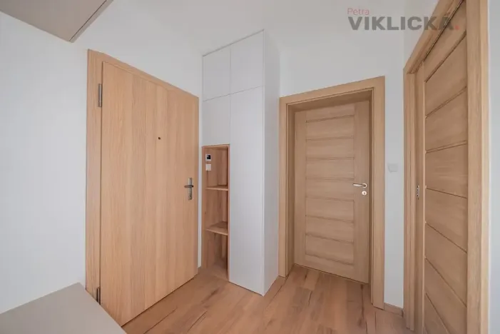 Prodej bytu 2+kk, Zaječí, Hlavní, 63 m2