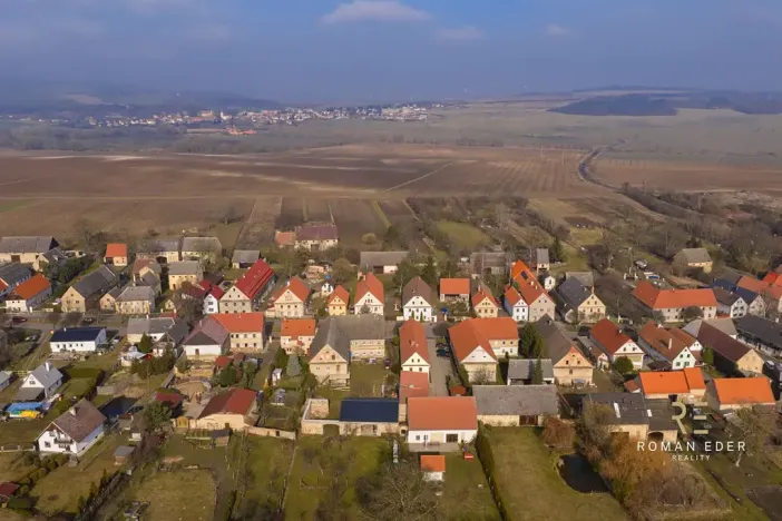 Prodej vícegeneračního domu, Chotiněves, 495 m2