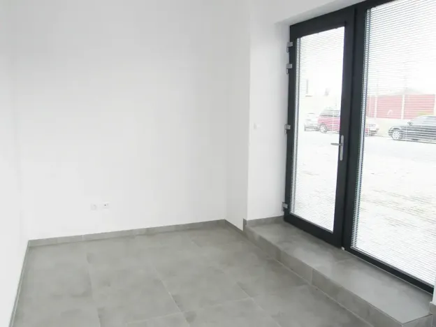 Pronájem kanceláře, Plzeň, Domažlická, 17 m2