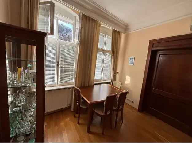 Prodej bytu 2+kk, Karlovy Vary, Vřídelní, 58 m2