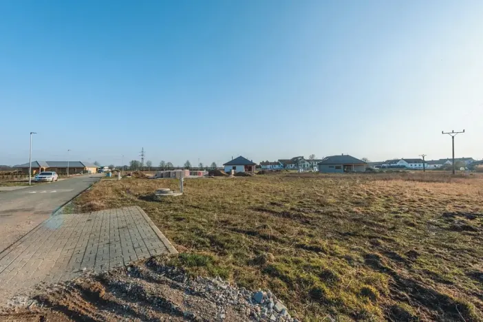 Prodej pozemku pro bydlení, Ráby, 1668 m2