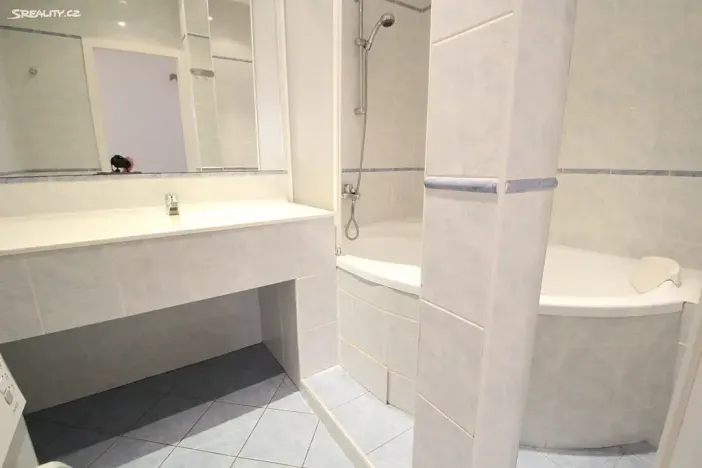 Prodej bytu 3+1, Praha - Záběhlice, Topolová, 72 m2