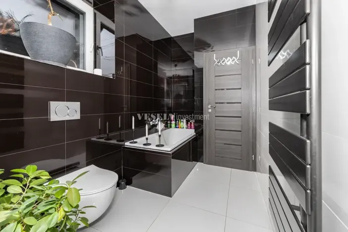 Prodej rodinného domu, Hvozdnice, 146 m2