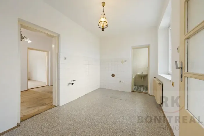 Prodej rodinného domu, Černá Hora, Budovatelská, 267 m2