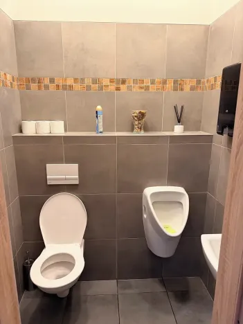 Pronájem restaurace, Třinec, Staroměstská, 110 m2