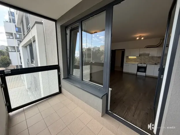 Pronájem bytu 1+kk, Praha - Střížkov, Makedonská, 33 m2