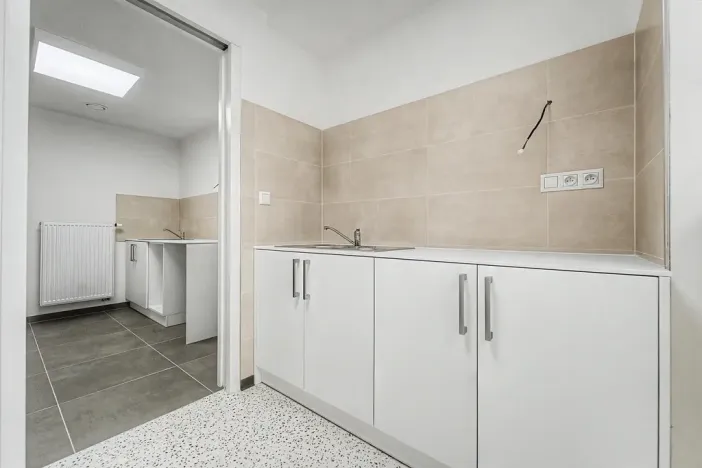 Pronájem komerční, Praha - Lysolaje, Kovárenská, 82 m2