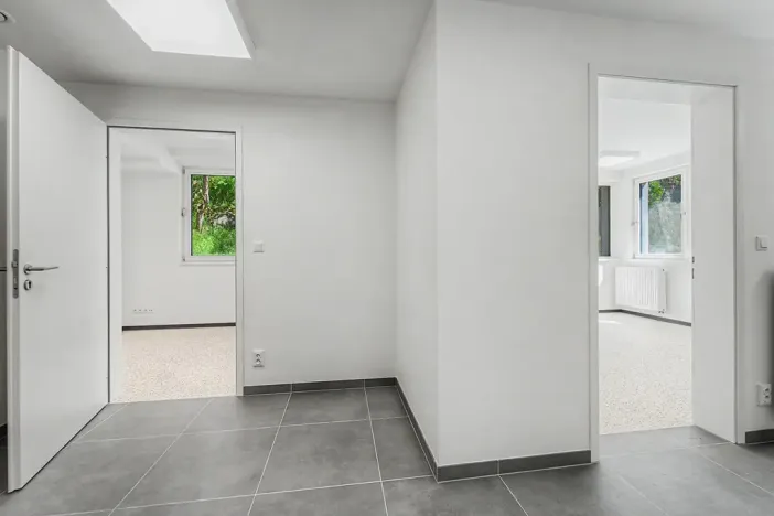 Pronájem komerční, Praha - Lysolaje, Kovárenská, 82 m2